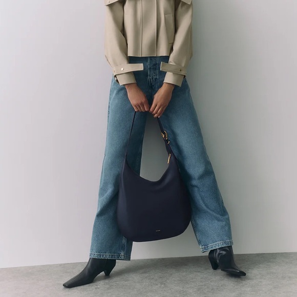 Cuyana Handbags - Cuyana Oversized Celestia Bag in Navy Blue